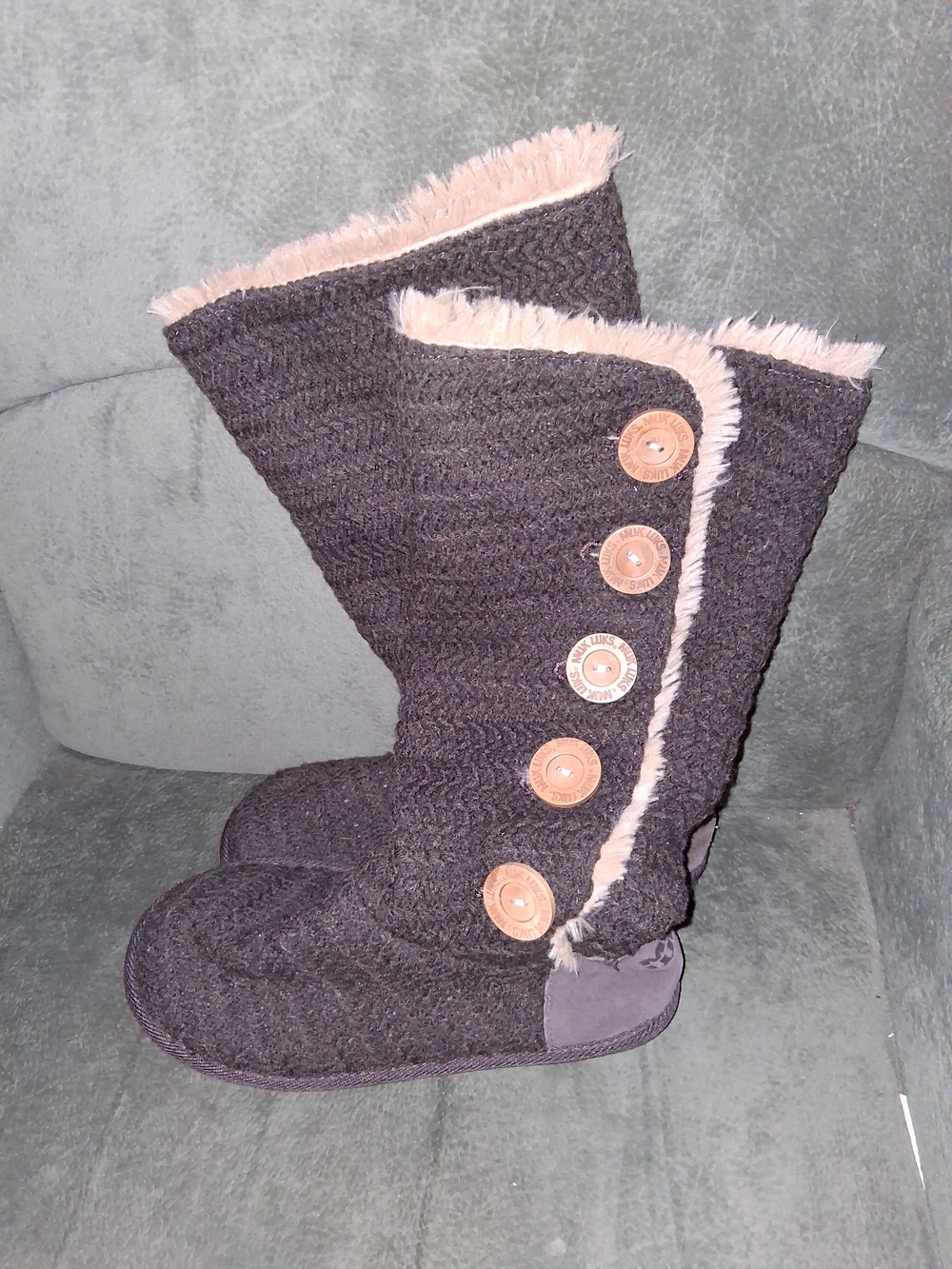 Muk Luks Brown Knit Button-Accent Boots with Cream Faux-Fur Trim